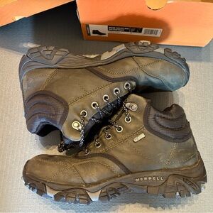 Merrell Gray Boots for Outdoor Adventures